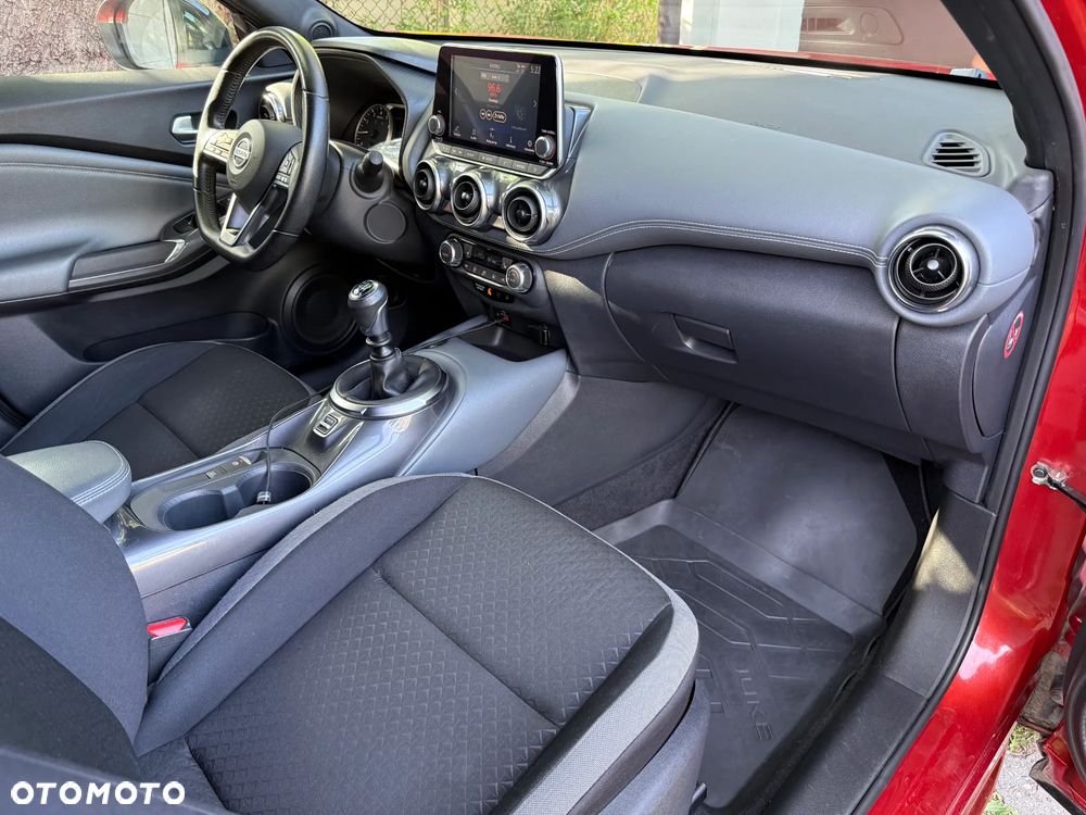 Nissan Juke 1.0 DIG-T N-Connecta - 33