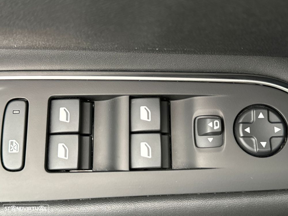 Peugeot 3008 1.6 Hybrid Allure Pack e-EAT8 - 21