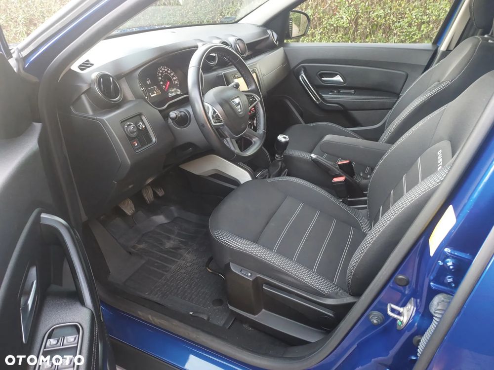 Dacia Duster 1.0 TCe SL Celebration - 16