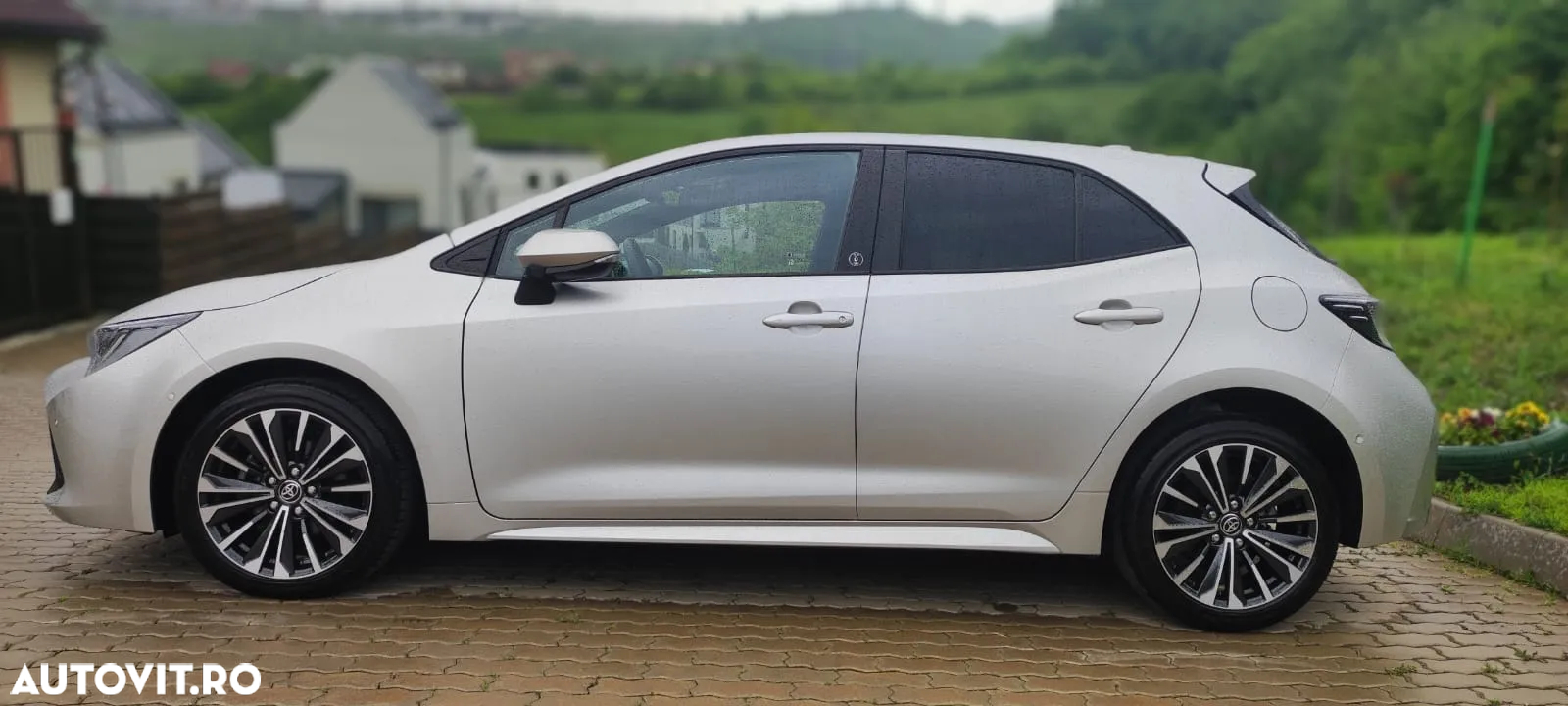 Toyota Corolla - 4
