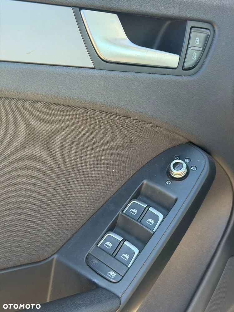 Audi A4 Avant 2.0 TDI DPF multitronic Ambiente - 11
