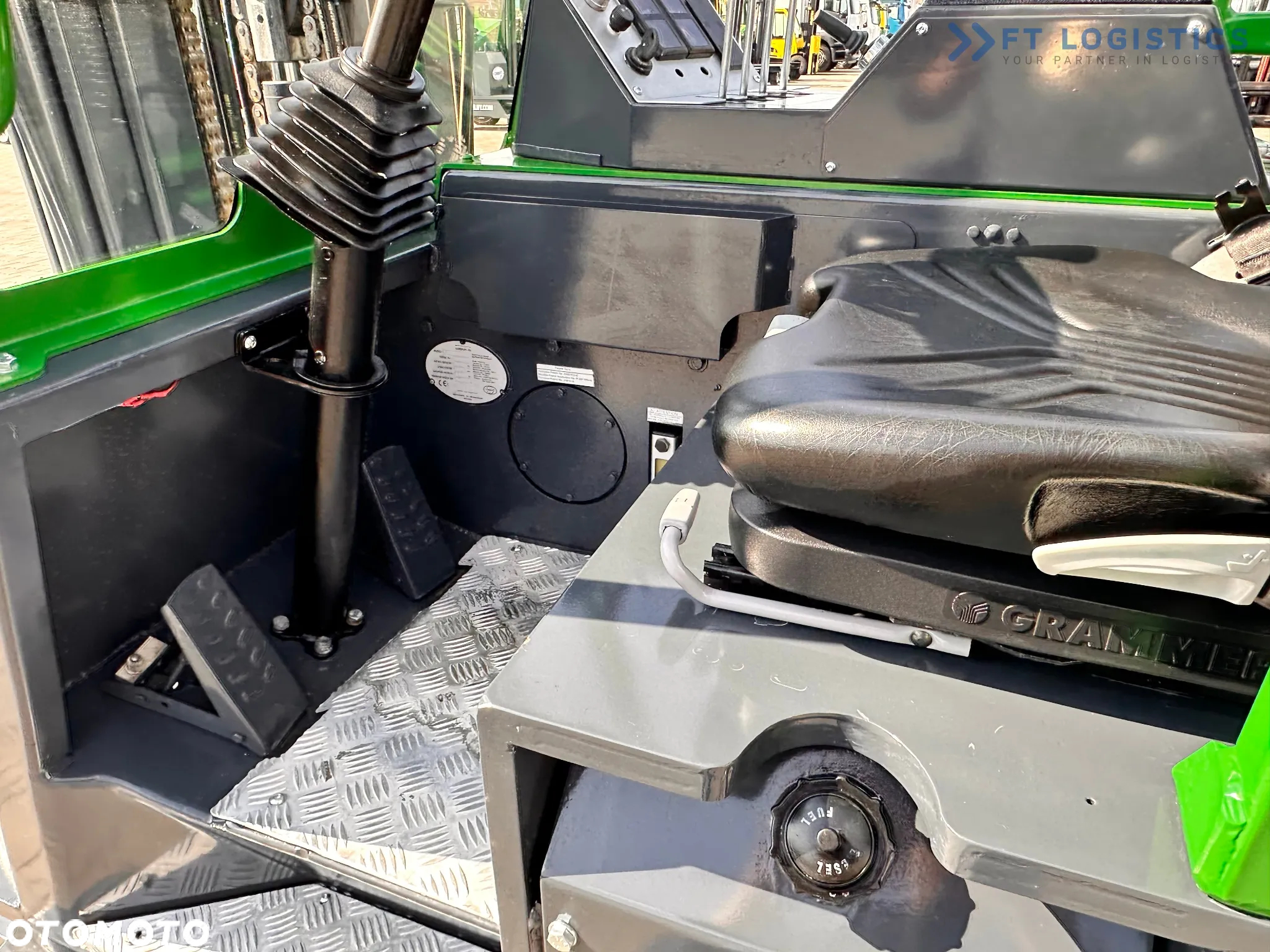 Combilift CB2500 / DIESEL / TRIPLEX / 5500MM / WOLNY SKOK / PRZESUW WIDEŁ / POZYCJONER / JAK NOWY - 12