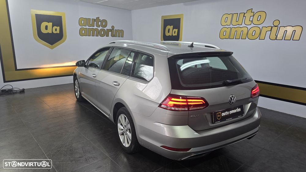 VW Golf Variant 1.6 TDi Confortline - 9