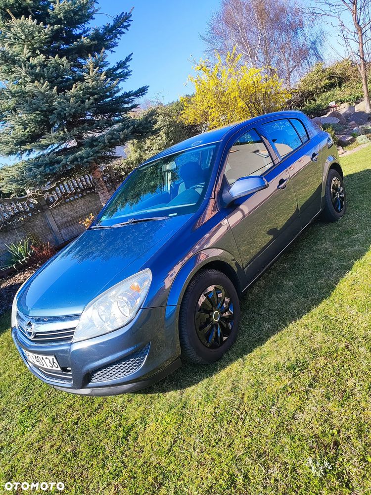 Opel Astra 1.4 Essentia - 1