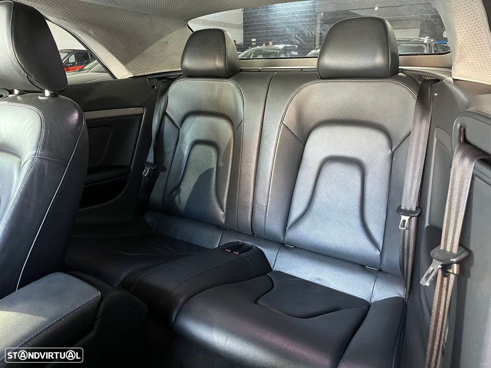 Audi A5 Cabrio 2.0 TDI DPF multitronic - 13