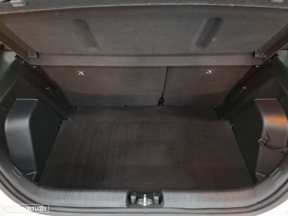 Hyundai i20 1.2 MPi Comfort - 23