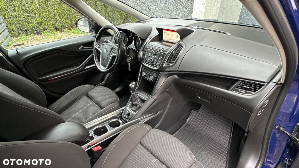 Opel Zafira 2.0 D (CDTI ecoFLEX) Start/Stop Innovation - 28