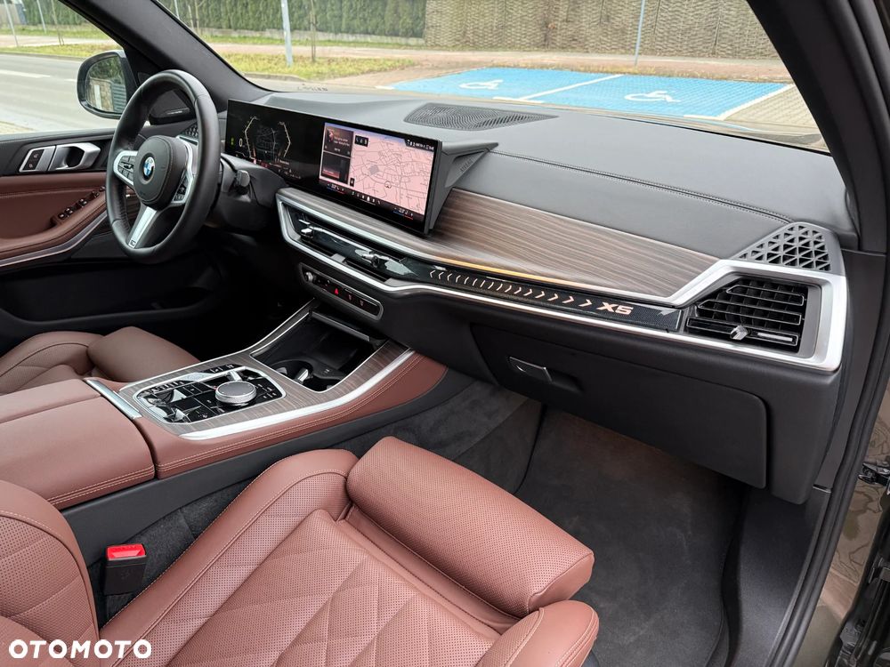 BMW X5 xDrive30d - 13