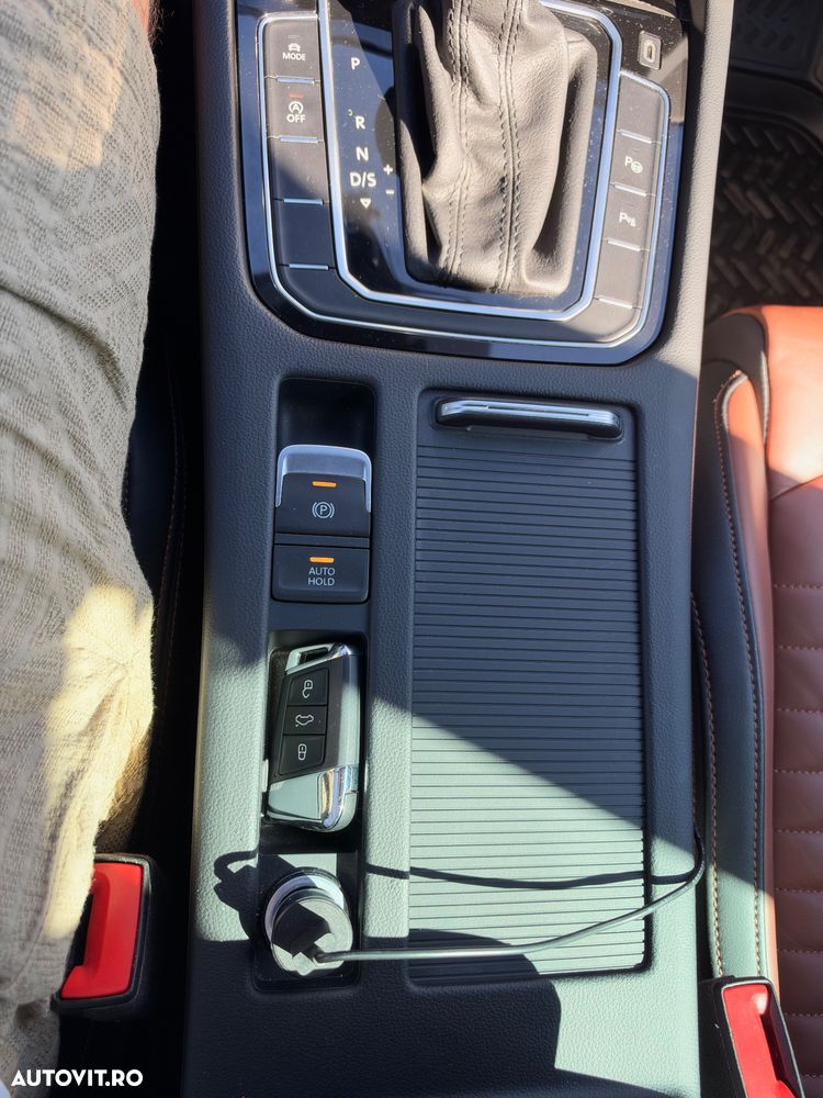Volkswagen Passat - 18