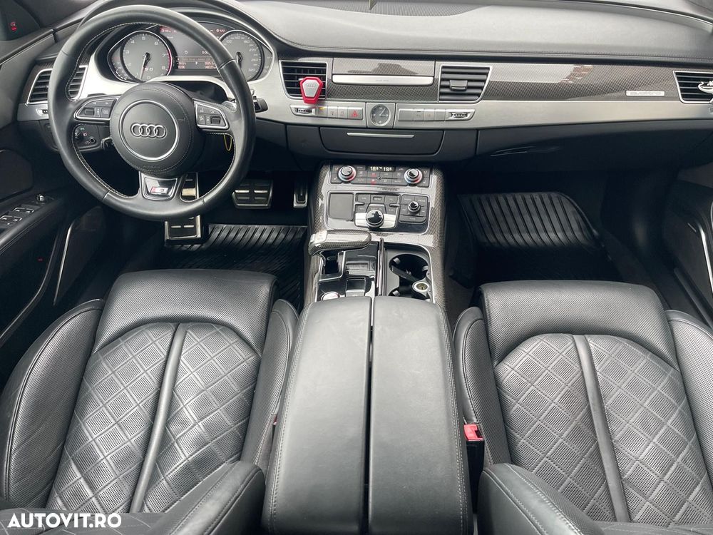 Audi S8 4.0 TFSI quattro Tiptronic - 12