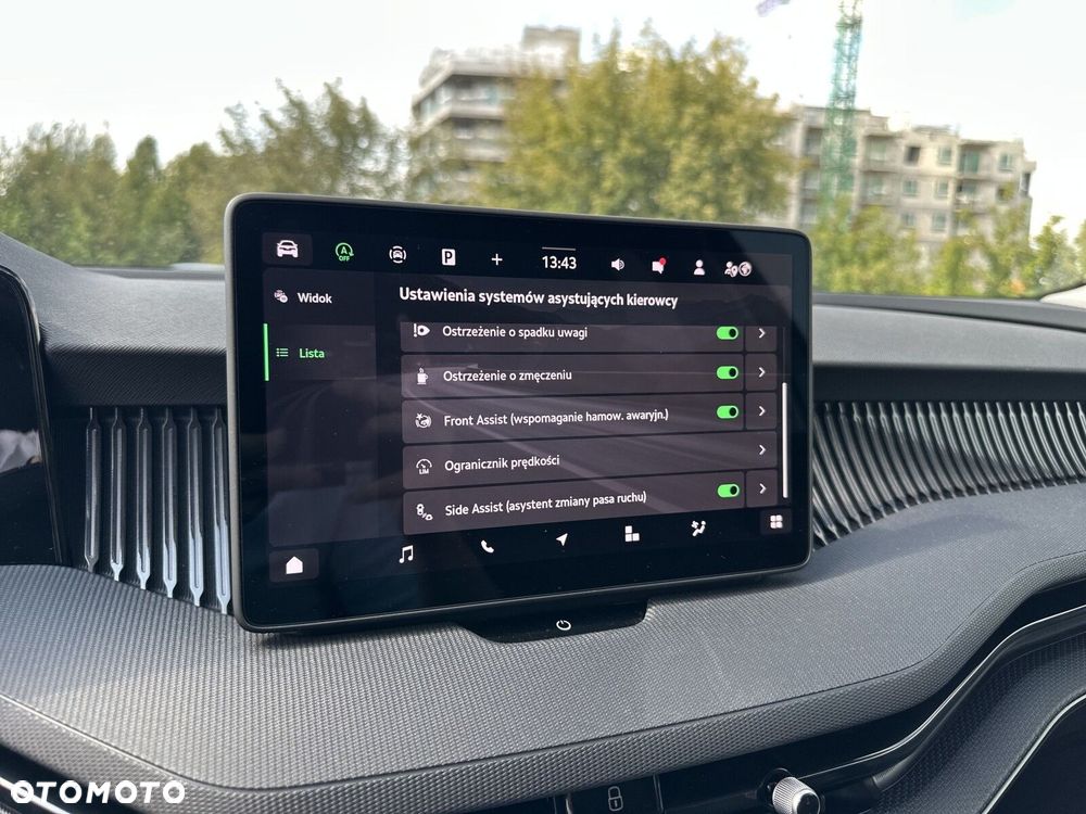 Skoda Superb 2.0 TDI SCR Essence DSG - 20