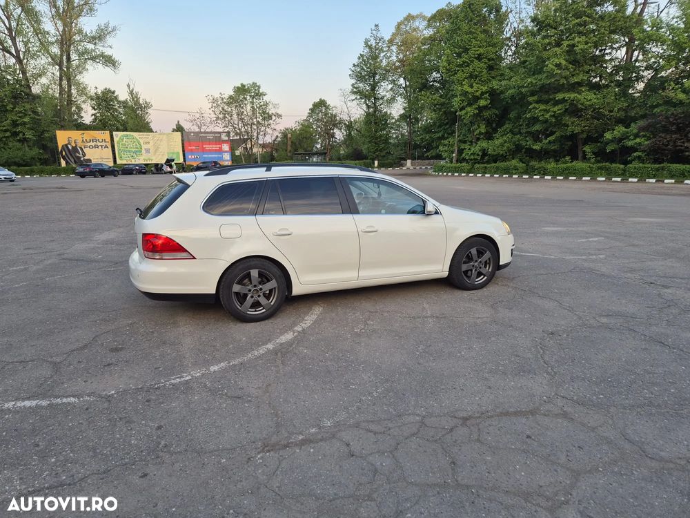 Volkswagen Golf 2.0 TDI Comfortline - 3