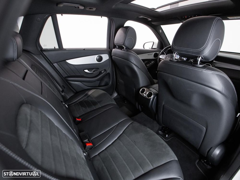 Mercedes-Benz GLC 300 de 4Matic - 11