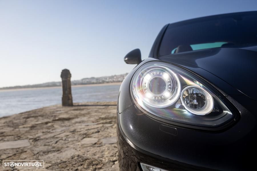 Porsche Panamera 4 Edition PDK - 17