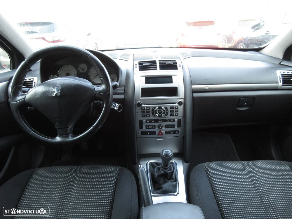 Peugeot 407 SW 1.6 HDi Executive - 20