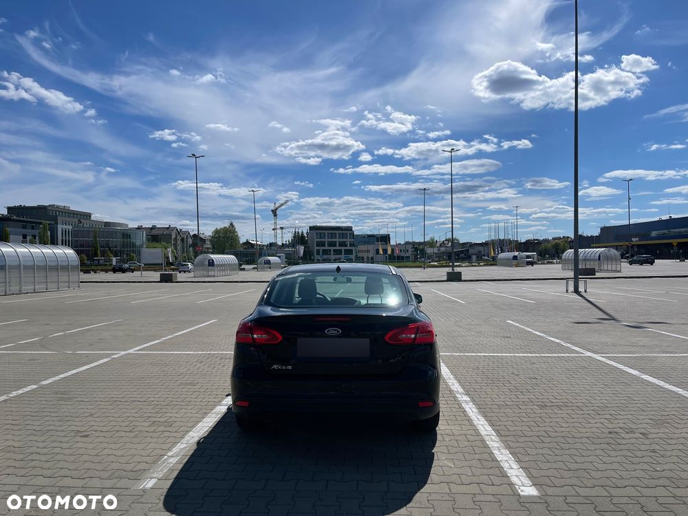 Ford Focus 1.6 Trend - 5