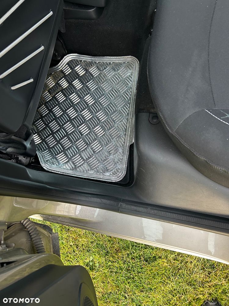 Renault Captur (ENERGY) TCe 90 LIFE - 11