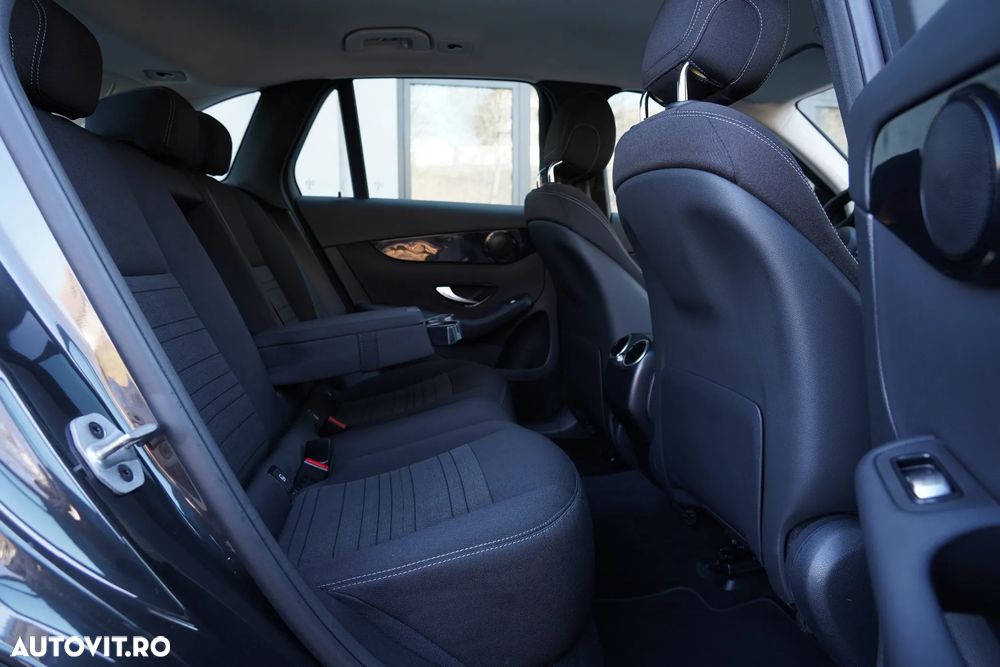 Mercedes-Benz GLC 300 de 4Matic 9G-TRONIC - 10