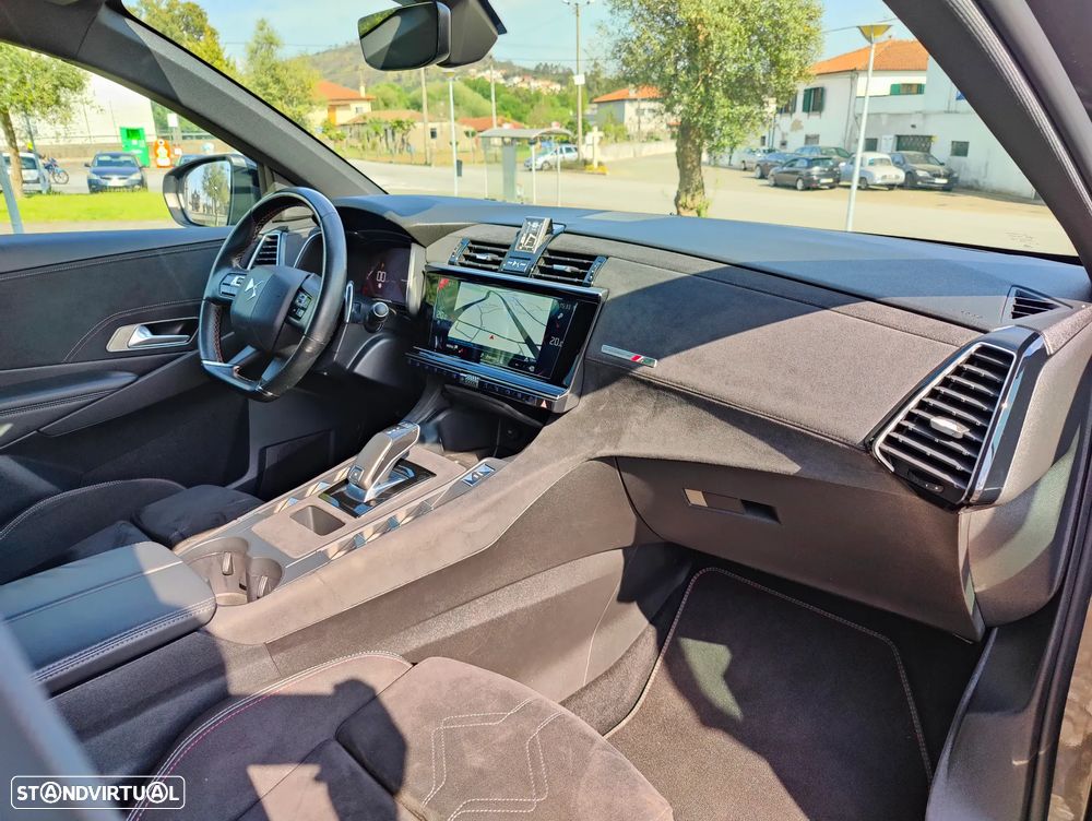 DS DS7 Crossback BlueHDI 130 Aut. Performance Line + - 9