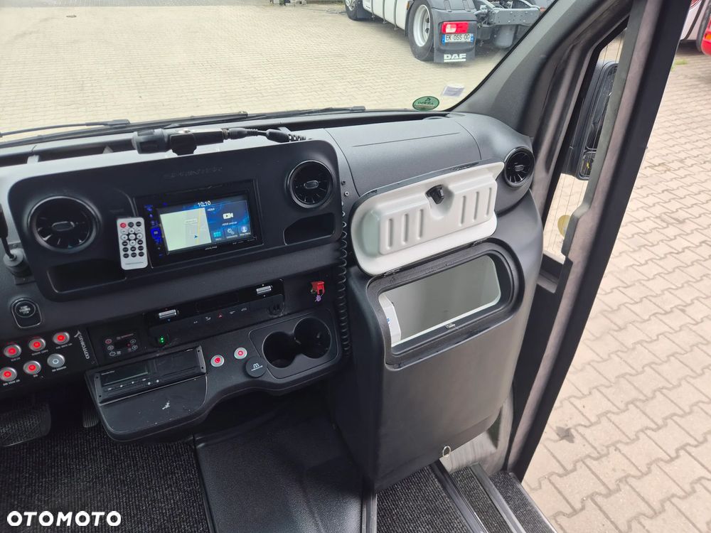 Mercedes-Benz SPRINTER 519 CDI / SPROWADZONY/ 3.0 190 KM / AUTOMAT - 36