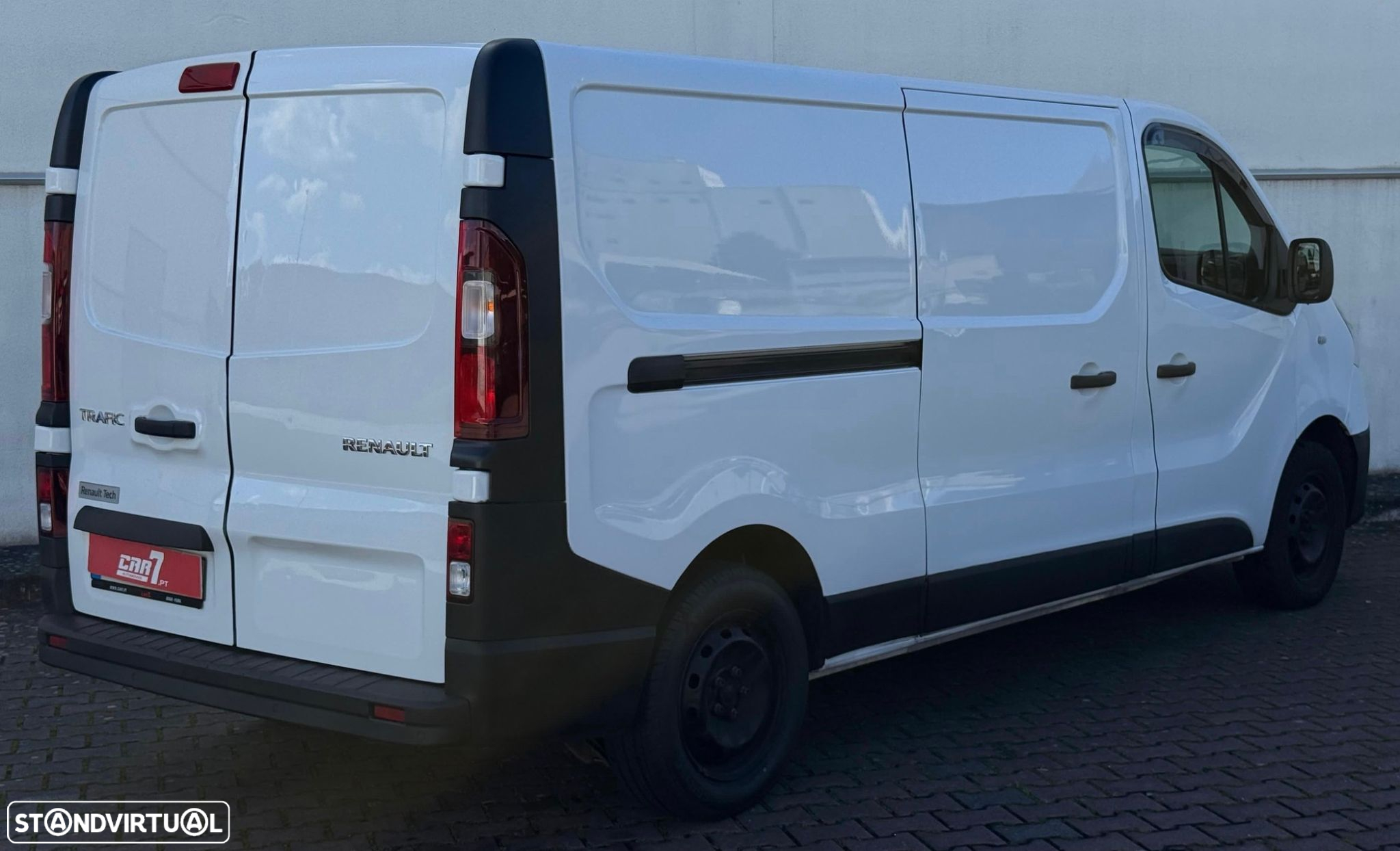 Renault Trafic 2.0 dCi L2H1 1.0T Grand Intens SS - 6
