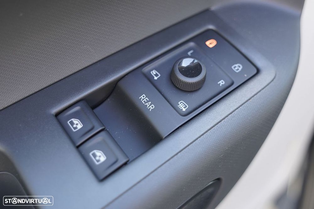 VW ID.Buzz 91 kWh Pro - 17