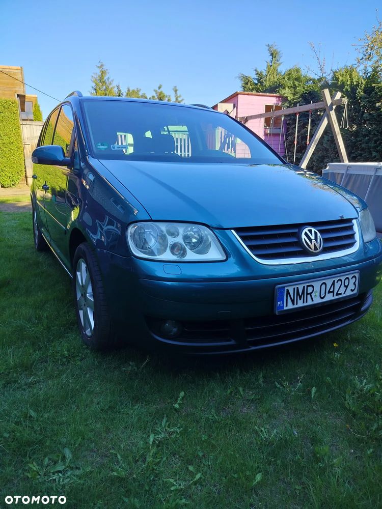 Volkswagen Touran - 6