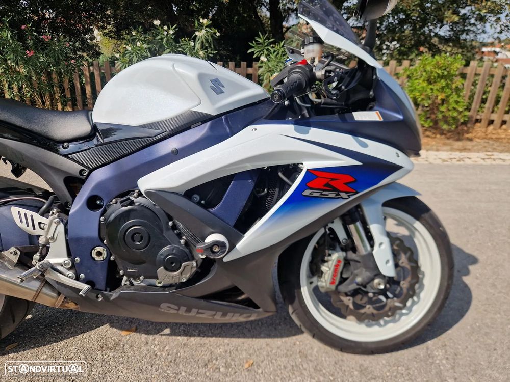 Suzuki GSX-R - 9