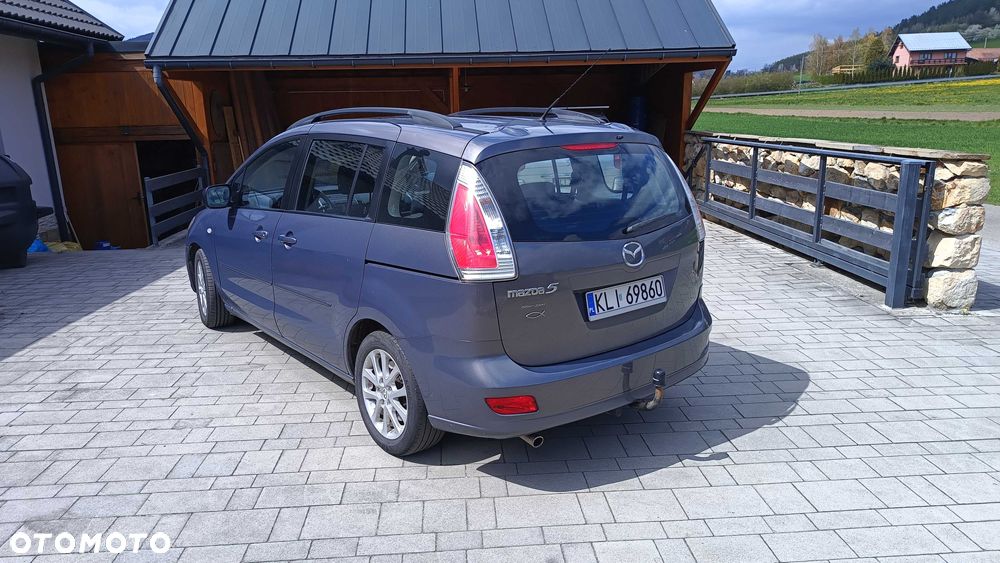 Mazda 5 - 4