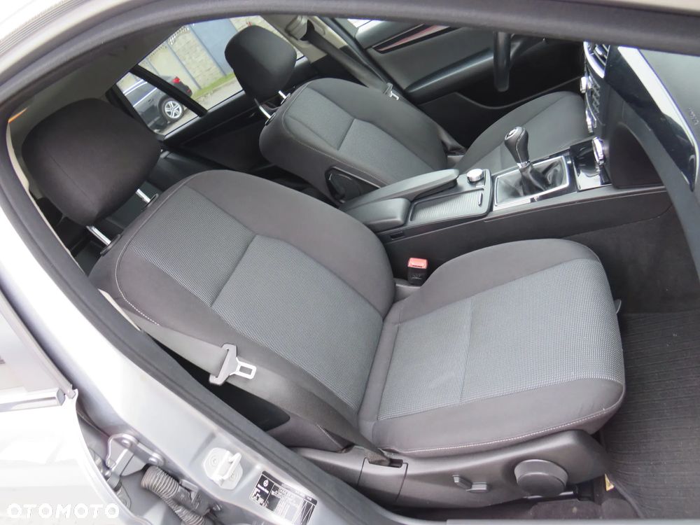 Mercedes-Benz Klasa C 200 CDI DPF BlueEFFICIENCY - 36