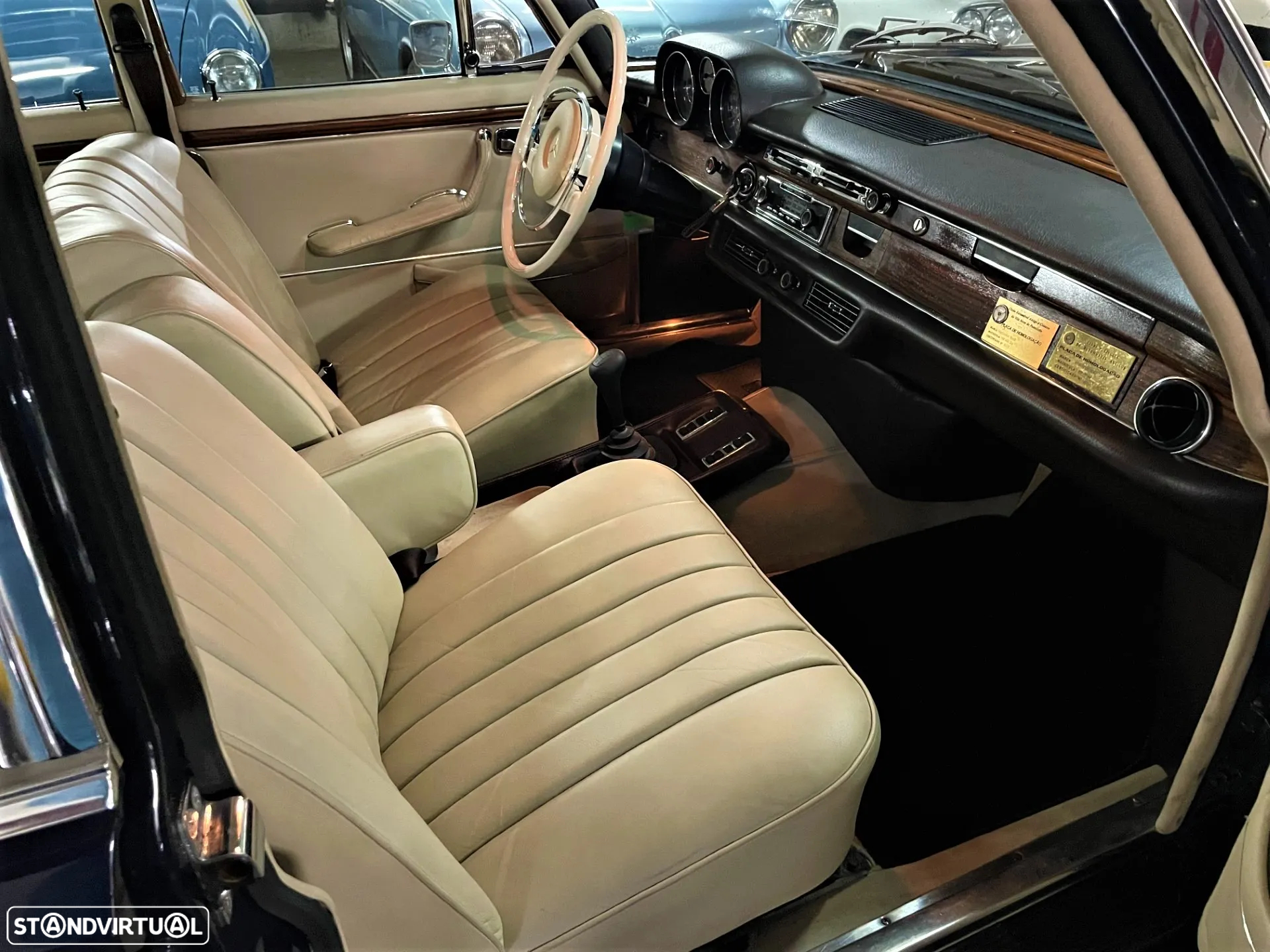 Mercedes-Benz 300 - 10