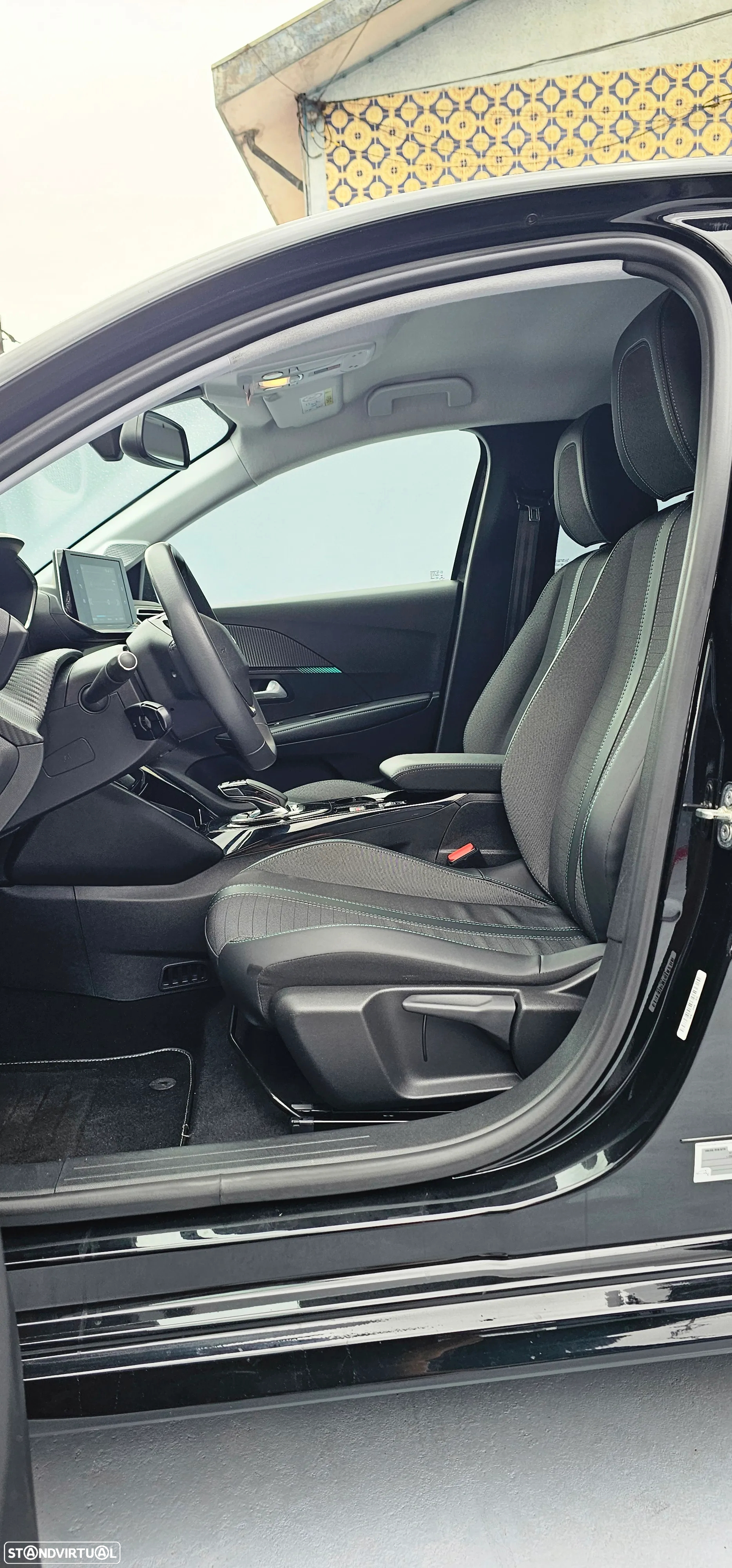 Peugeot e-208 50 kWh Active Pack - 4