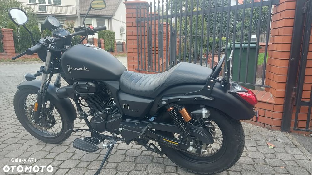 Junak M12 - 1