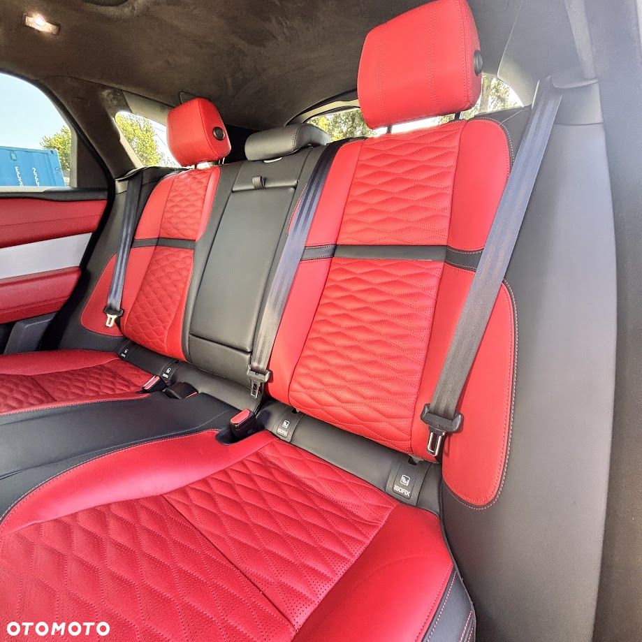 Land Rover Range Rover - 16
