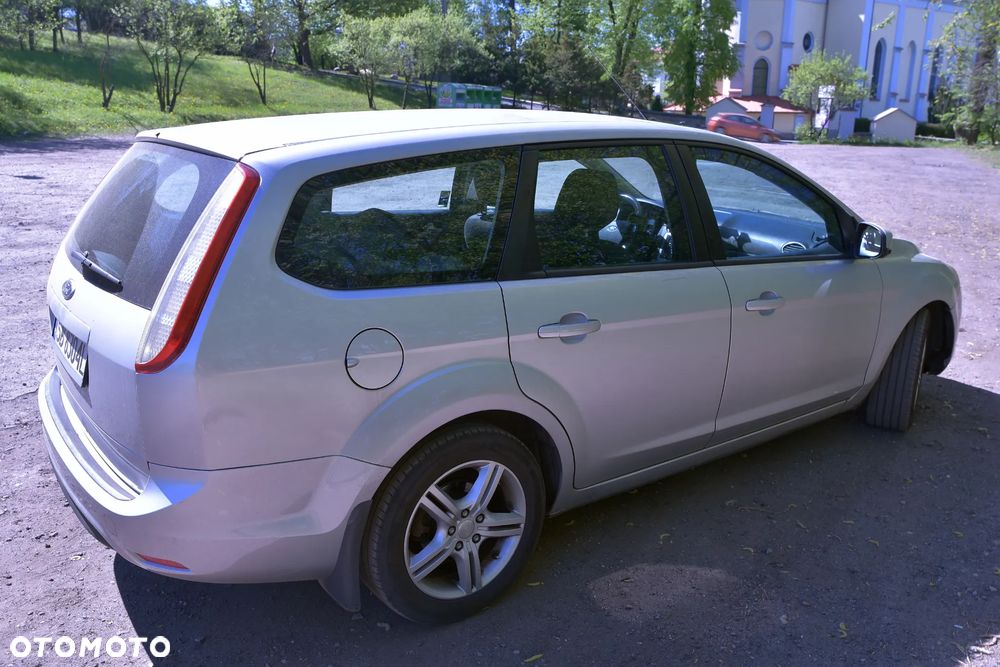 Ford Focus 1.6 TDCi Trend - 5