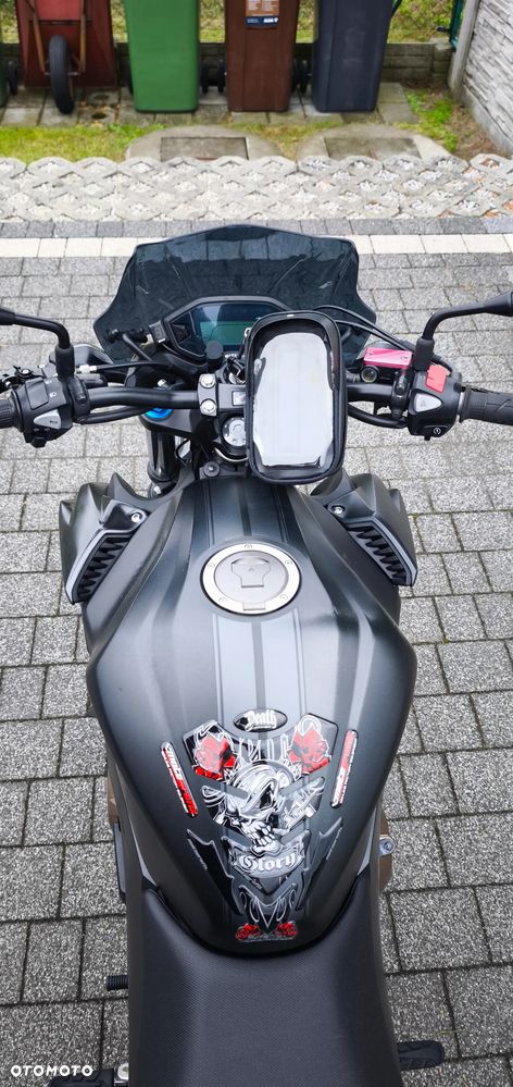 Honda CB - 4
