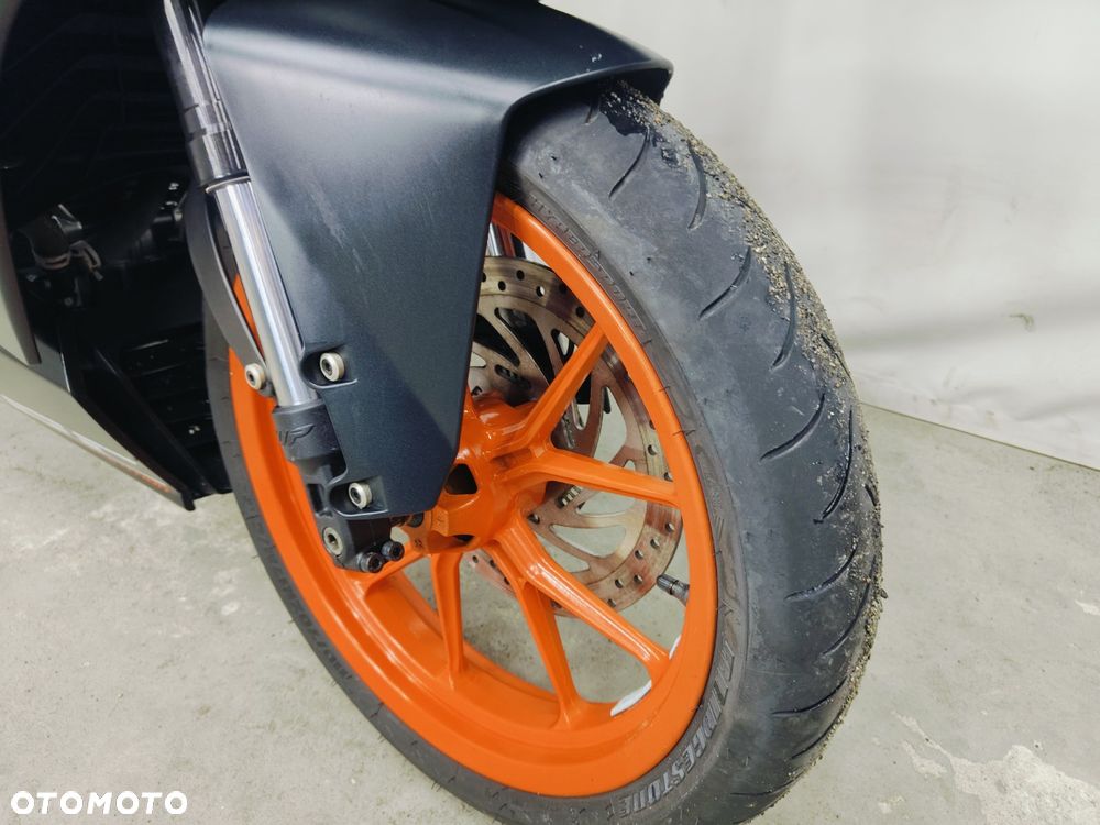 KTM RC 125 - 4