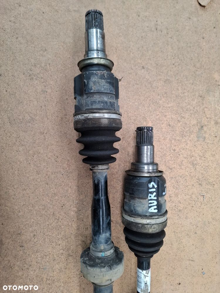 TOYOTA AURIS E18 1.8 HYBRYDA HB POLOS PRAWA LEWA - 2