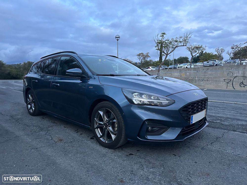 Ford Focus 1.5 TDCi EcoBlue ST-Line - 4