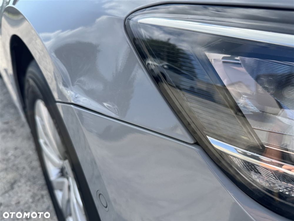 Volkswagen Passat - 14