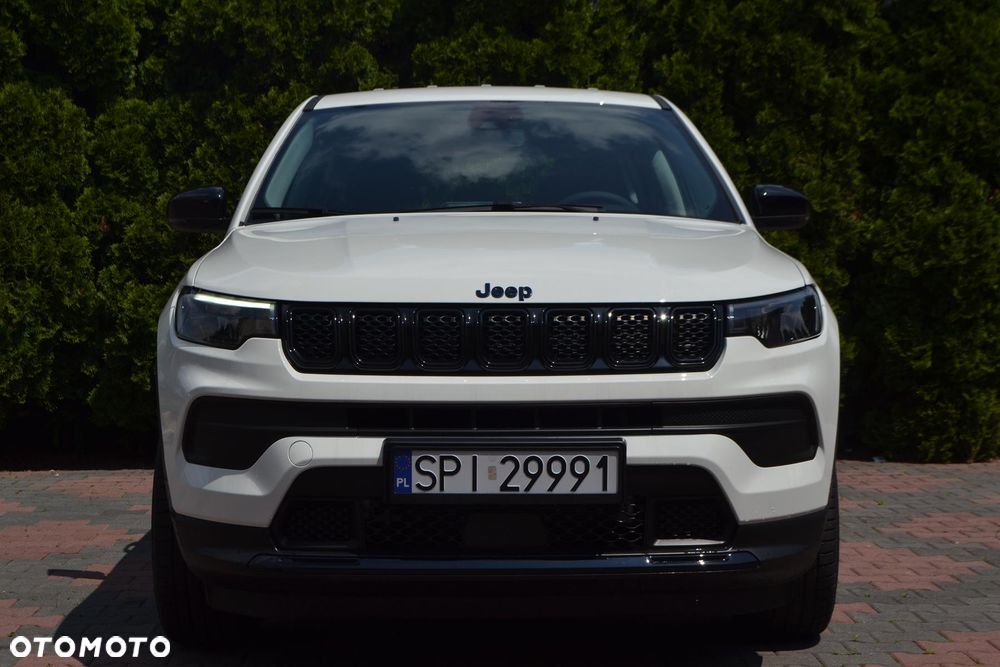 Jeep Compass - 10