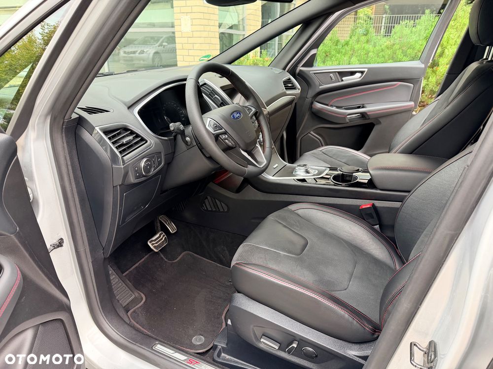 Ford S-Max - 21