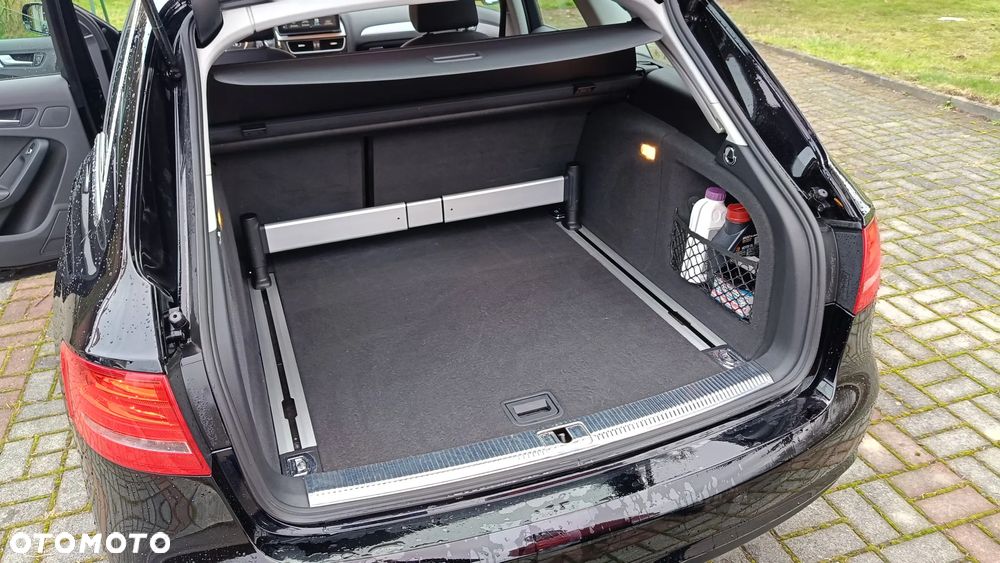 Audi A4 Avant 2.0 TDI DPF clean diesel Ambiente - 14
