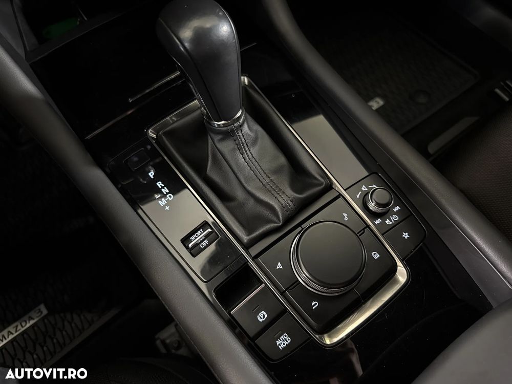 Mazda 3 e-Skyactiv G122 AT MHEV Plus - 18