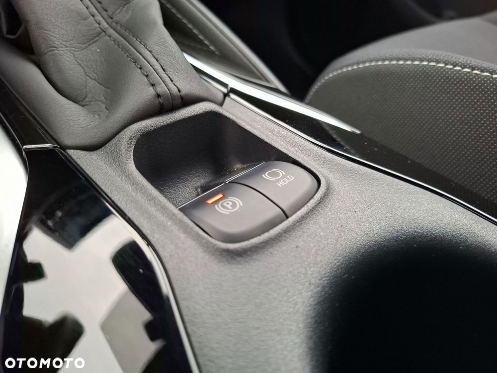 Toyota Corolla 1.8 Hybrid Comfort - 30