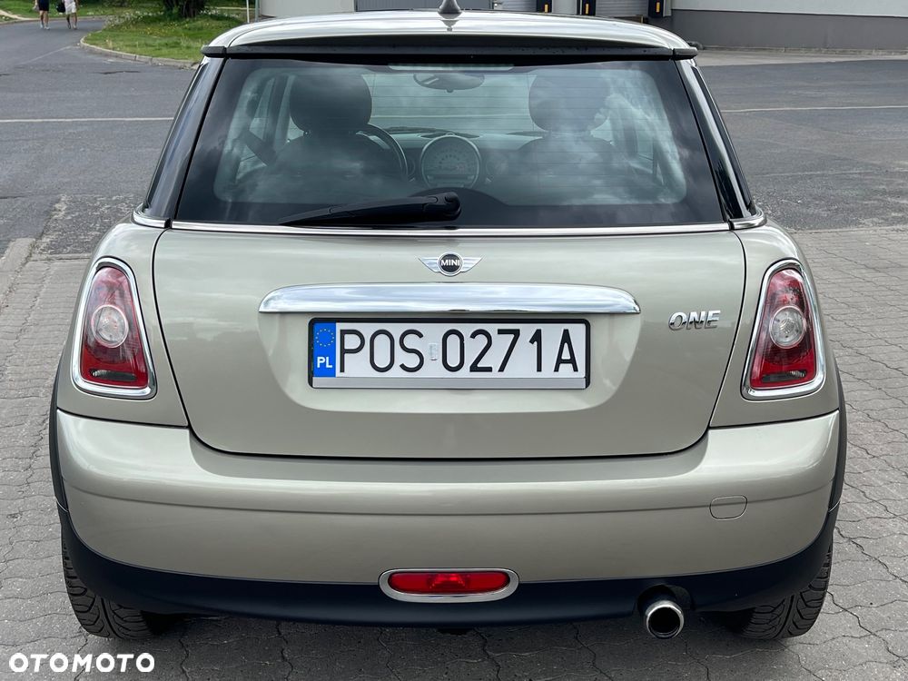 MINI ONE - 7