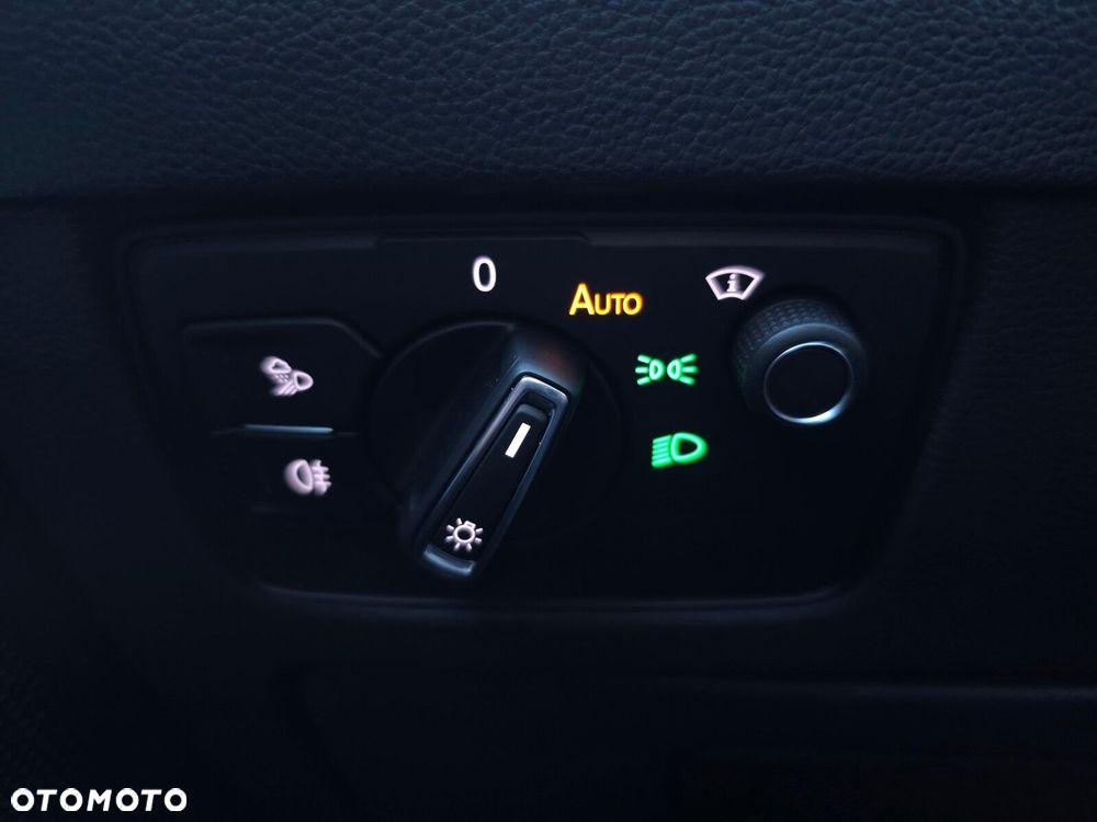 Volkswagen Arteon 2.0 TDI 4Motion R-Line DSG - 10