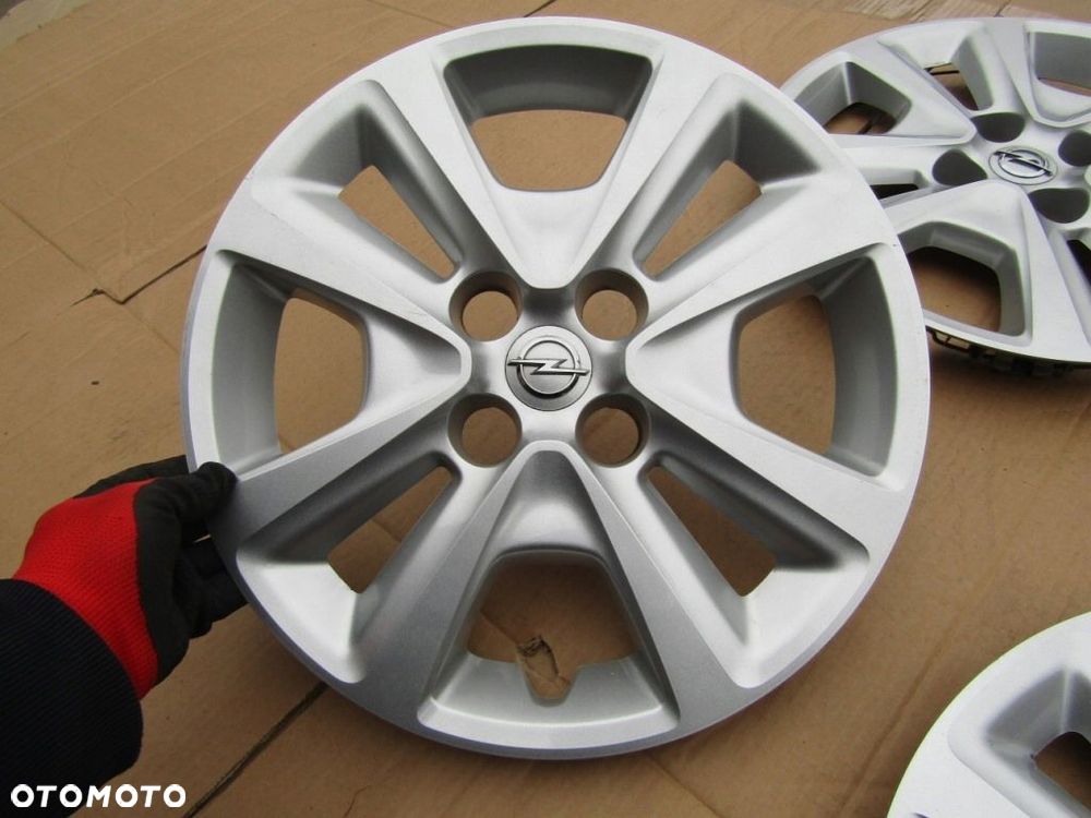 4x Kołpaki Strukturalne 15 Opel Corsa D E Adam Meriva Karl 4x100 / oryginał - 12