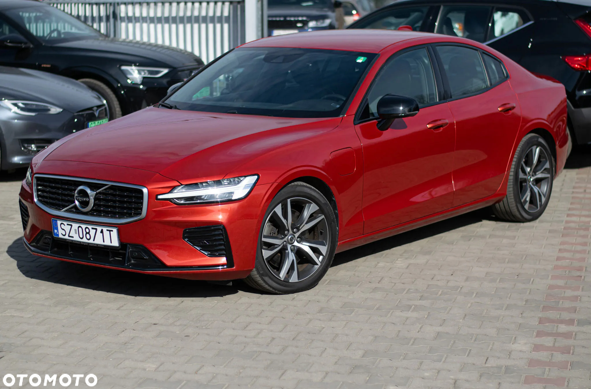 Volvo S60 T8 Recharge AWD Geartronic RDesign - 39