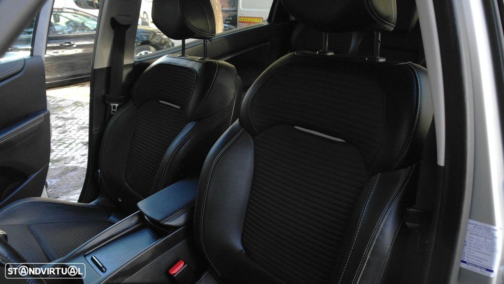 Renault Grand Scénic 1.6 dCi Intens SS - 37